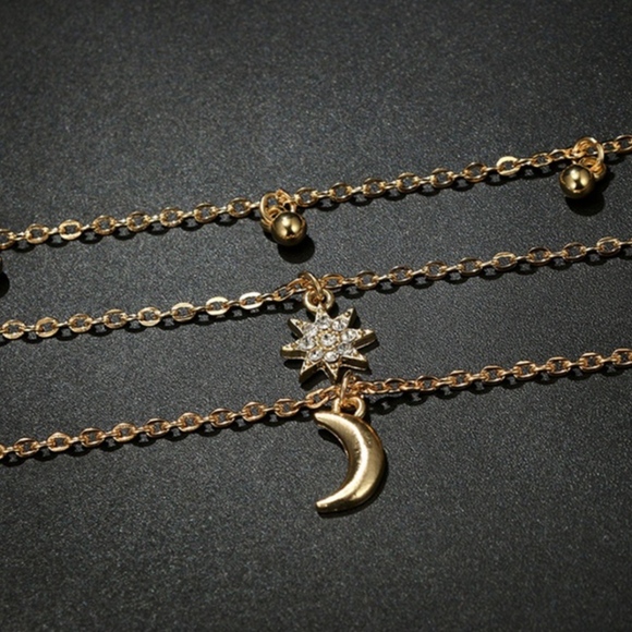 Starry Moon Necklace - Picture 4 of 5